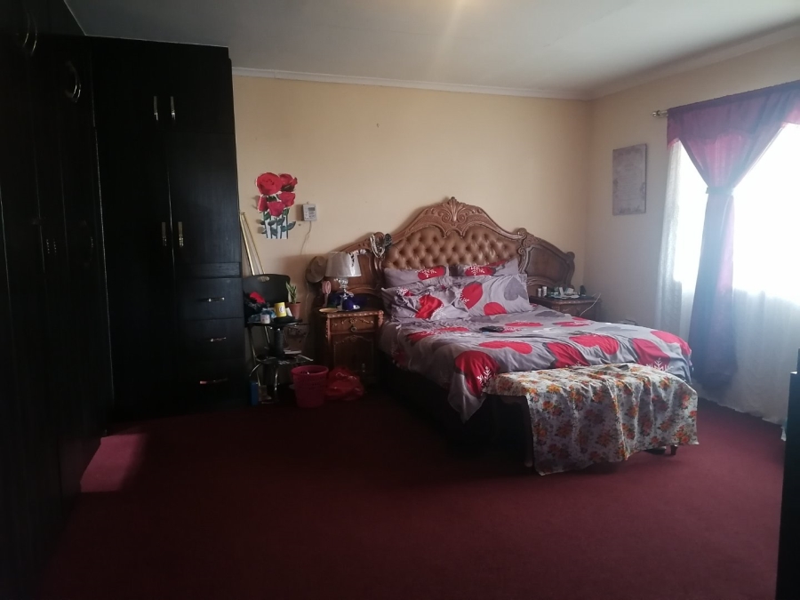 3 Bedroom Property for Sale in Beverly Park Western Cape
